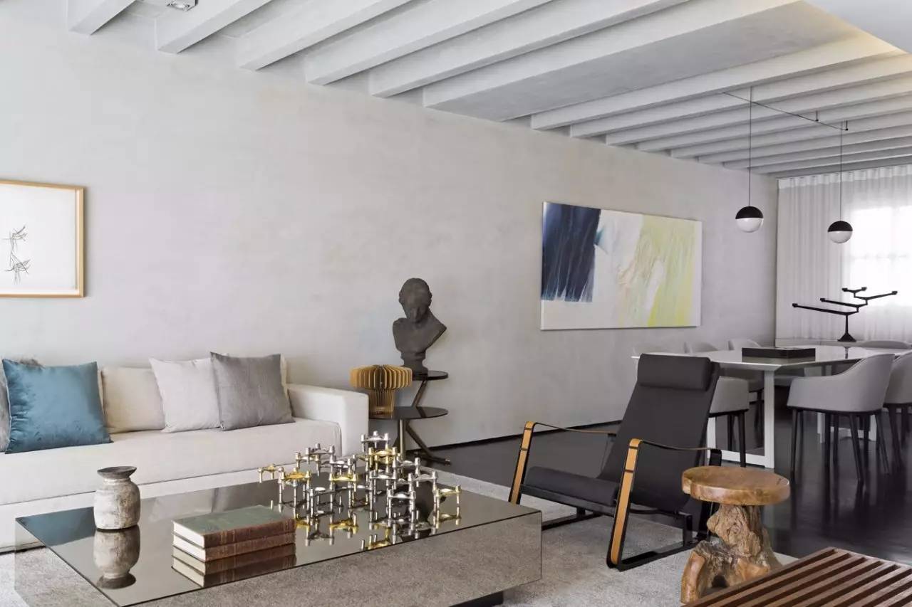 news-gaojihei-09.jpg 这样设计才是真正的高级灰! | 设计赏析