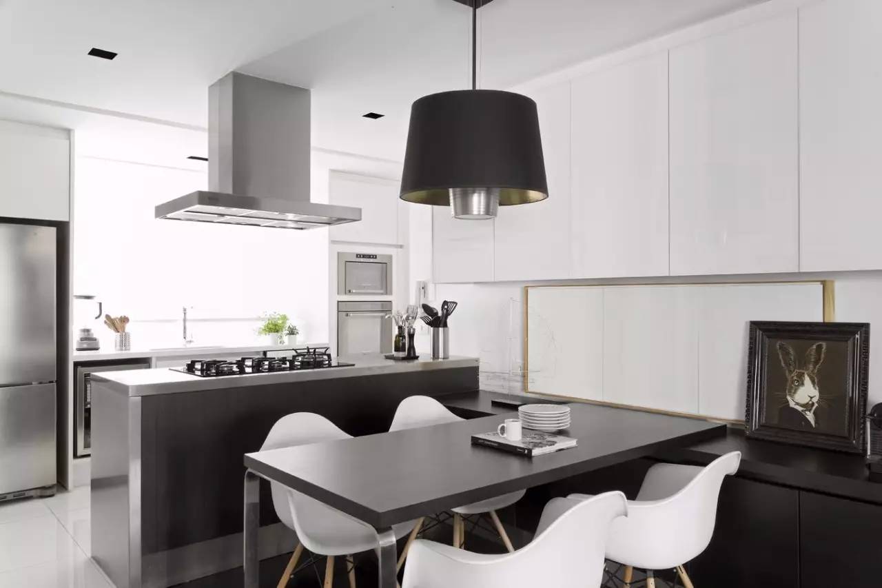 news-gaojihei-13.jpg 这样设计才是真正的高级灰! | 设计赏析