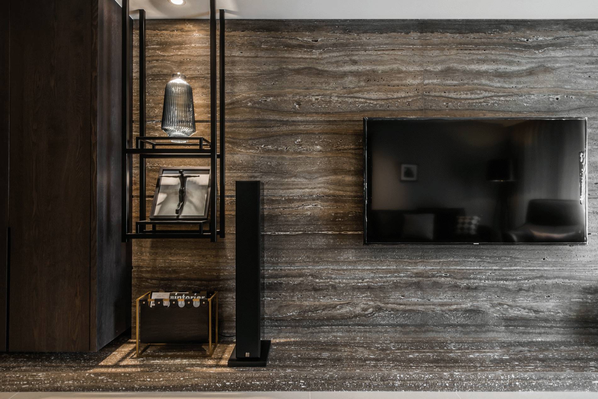 news-gaojiheishiji-08.jpg 高级黑现代住宅设计 | 设计赏析