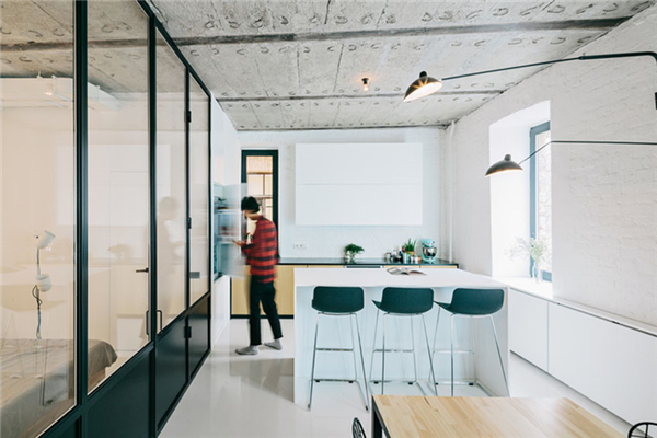 news-heibeiduibi-06.jpg 黑白分明——强烈对比 | 设计赏析