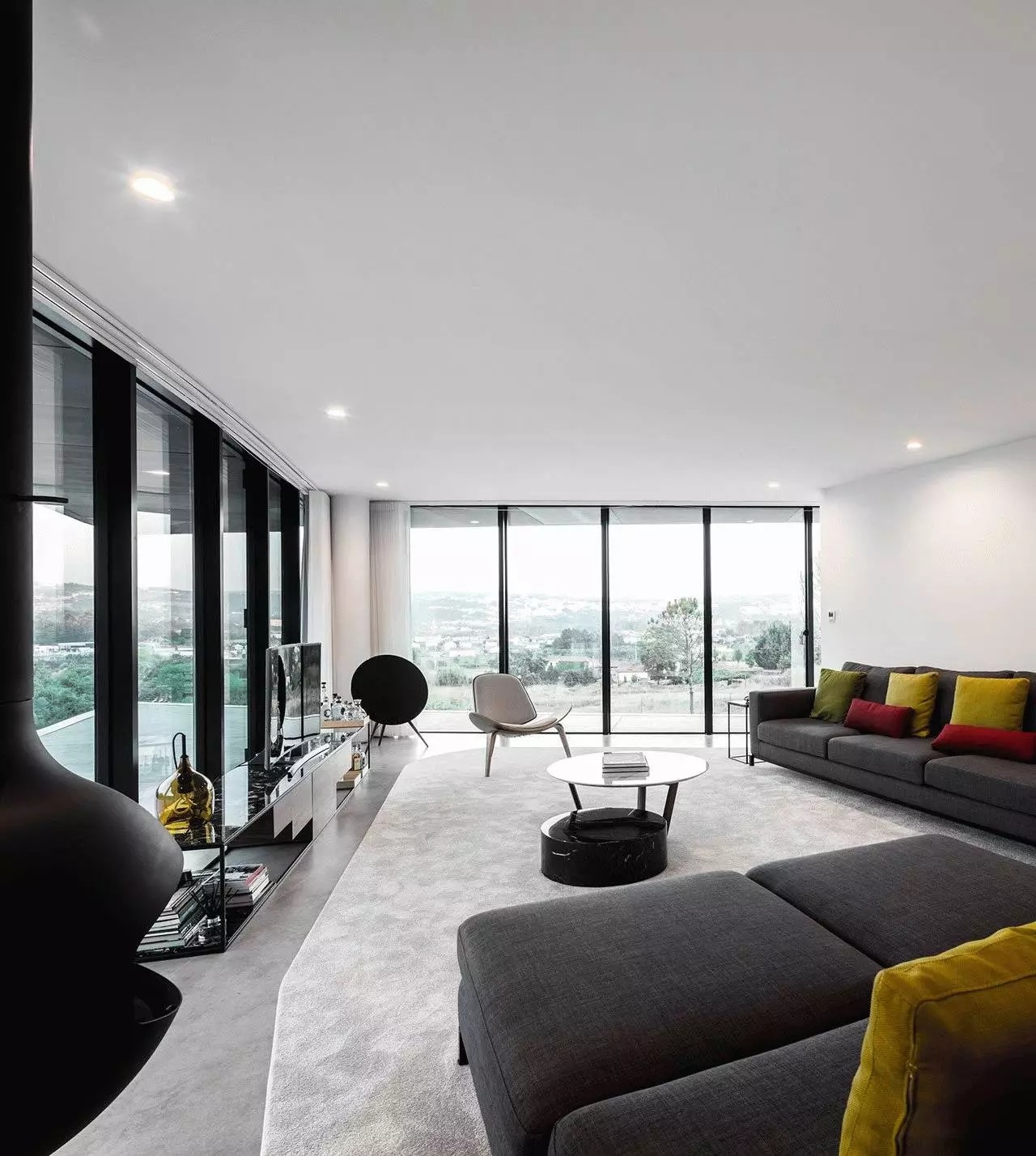 news-jijianhua-10.jpg 极简不代表简单化 | 设计赏析