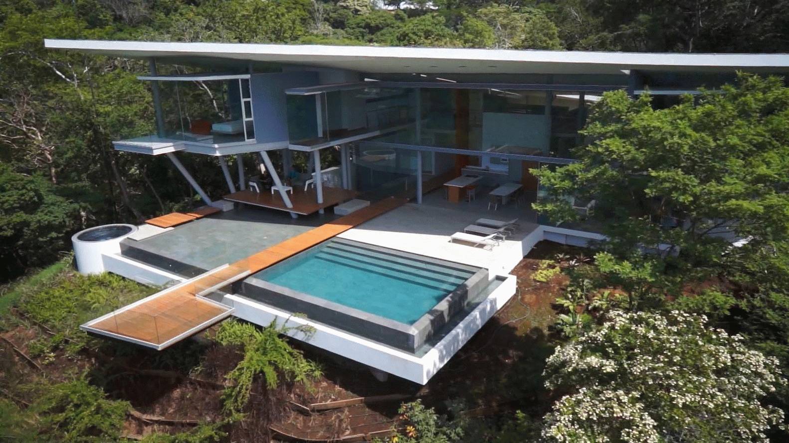 news-mianchaodahai-20.jpg 背靠大山面朝大海的超级别墅 | 设计赏析