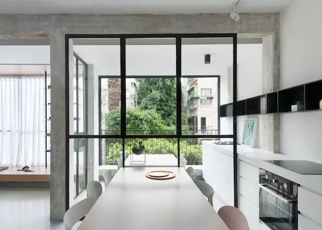 news-qianxidexietiao-07.jpg 纤细的线条和清淡的颜色绝配 | 设计赏析