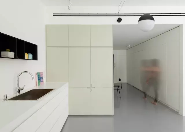 news-qianxidexietiao-14.jpg 纤细的线条和清淡的颜色绝配 | 设计赏析