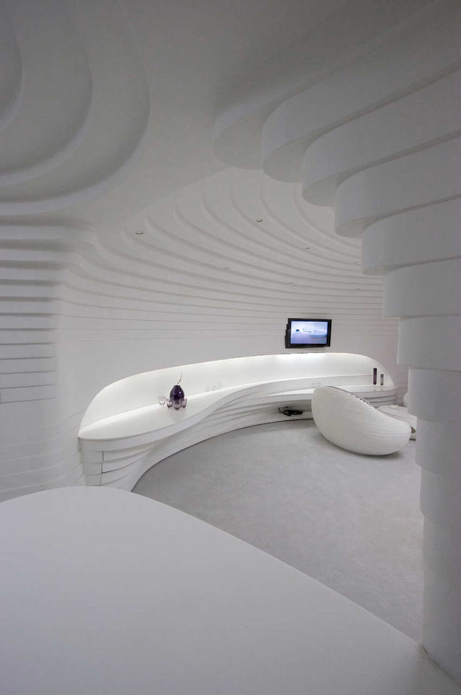 news-shenqijianzhu-08.jpg 没有一处直线的神奇建筑 | 设计赏析