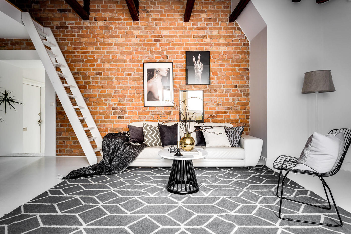 news-shishang-02.jpg 时尚阁楼公寓应该这样设计 | 设计赏析