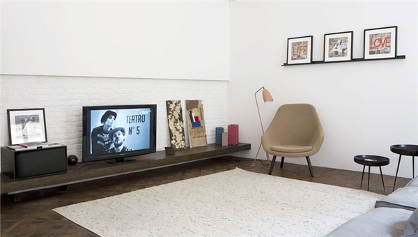 news-youyaxiandaifei-02.jpg 优雅现代风格的房子 | 设计赏析