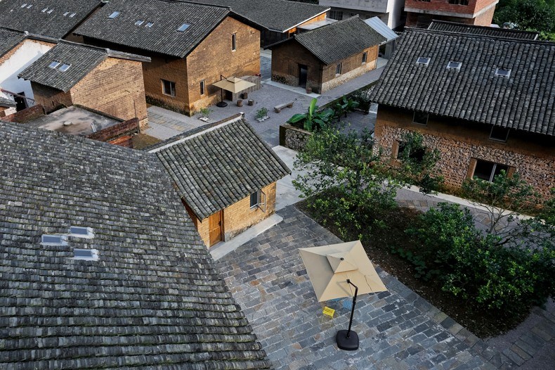 news-yunlujiudian-03.jpg 原生态酒店设计长山中的豪华别墅 | 设计赏析