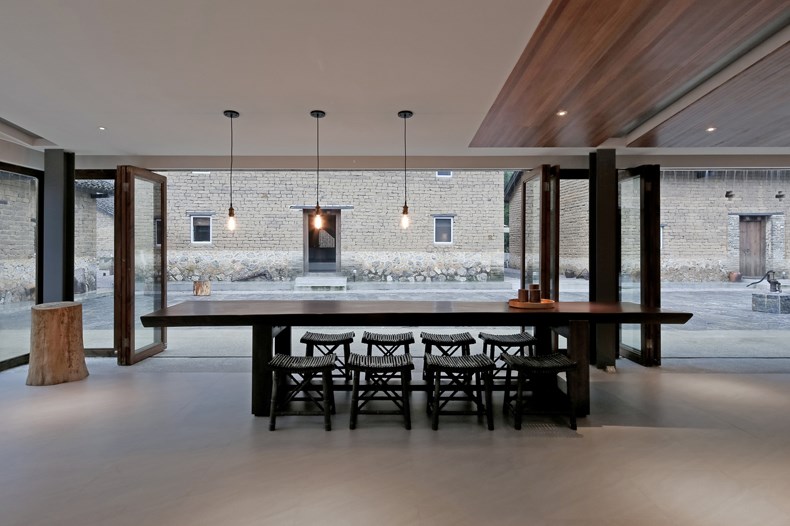 news-yunlujiudian-07.jpg 原生态酒店设计长山中的豪华别墅 | 设计赏析