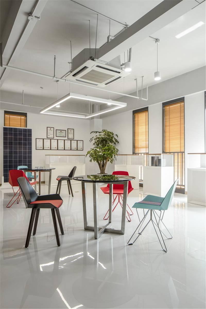news-zhuanxiu-05.jpg 装修办公室这么下本的,都是别人家的公司! | 设计赏析