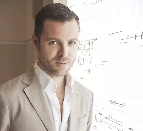 news-chuanxin-02.jpg 设计只有不断创新,才能脱颖而出 | 设计赏析