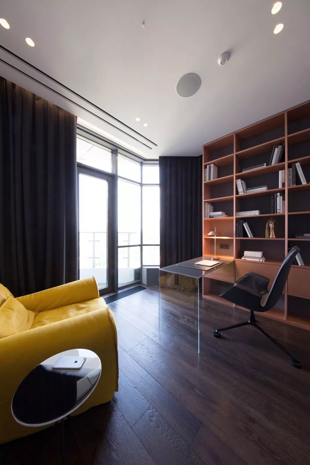 news-gaojihei-10.jpg 风尚高级灰,越品越有味! | 设计赏析