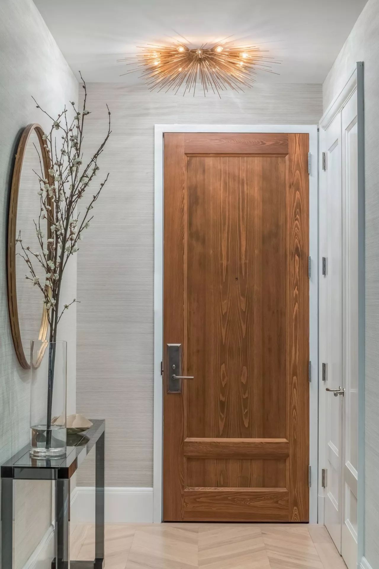 news-wujinhohuag-03.jpg 散发无尽的洪荒之力 | 设计赏析