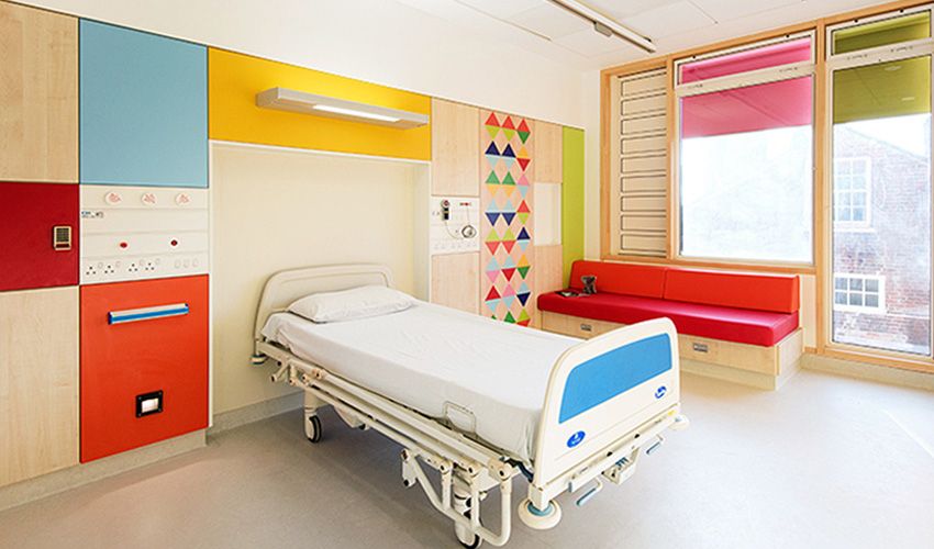 ͷ׵ĶͯҽԺӢ 150  Sheffield Childrens Hospital | 