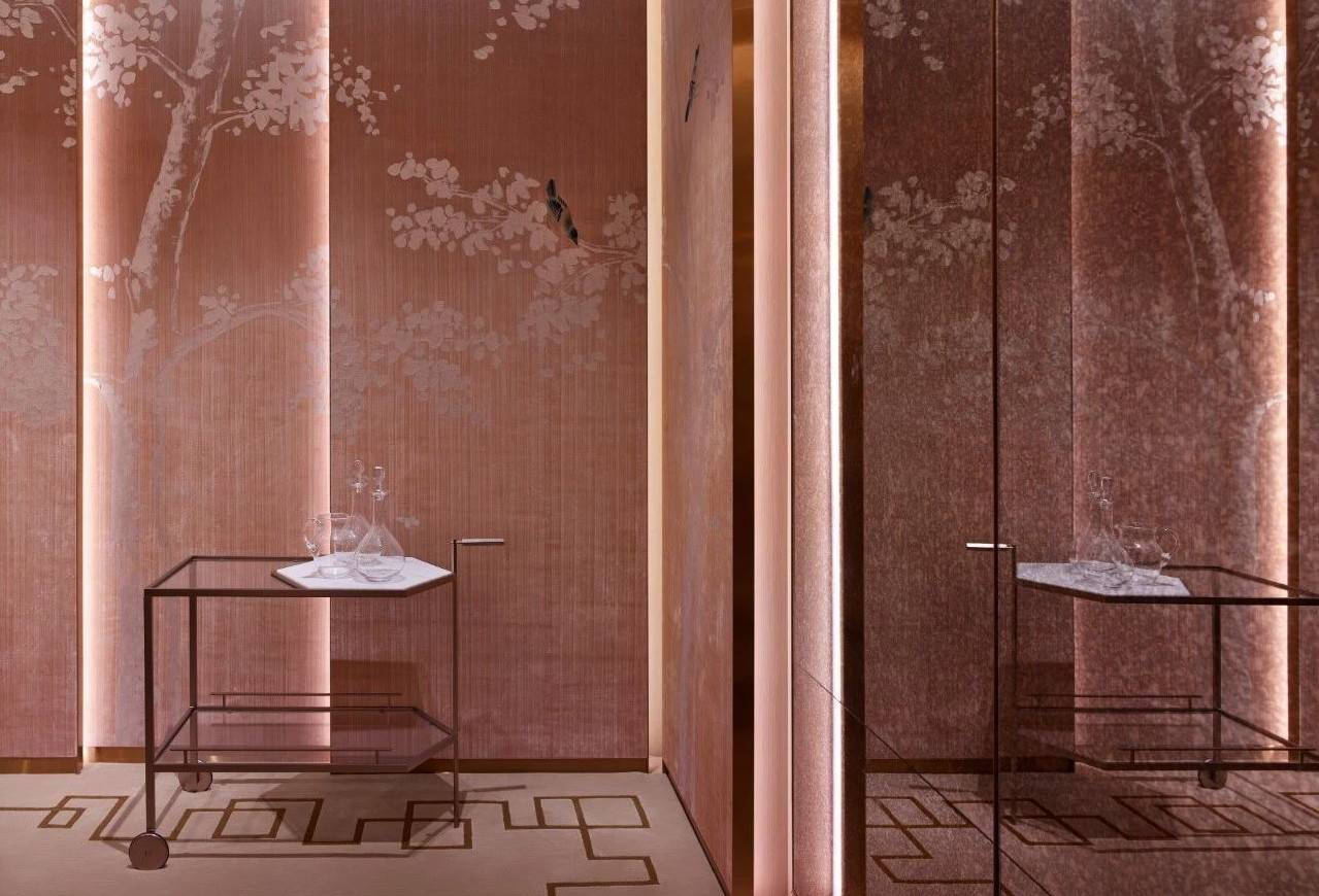 Yabu PushelbergŲ | La Vettaլ | 