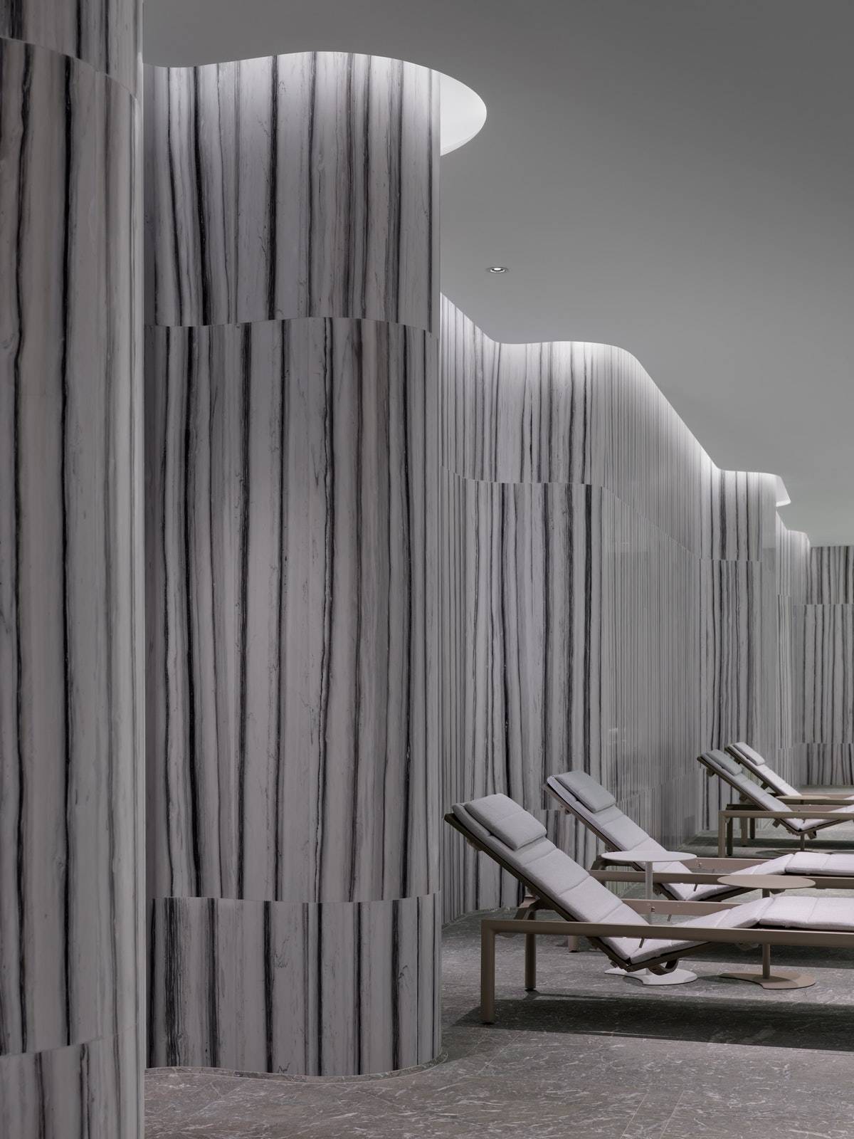 Yabu PushelbergŲ | La Vettaլ | 