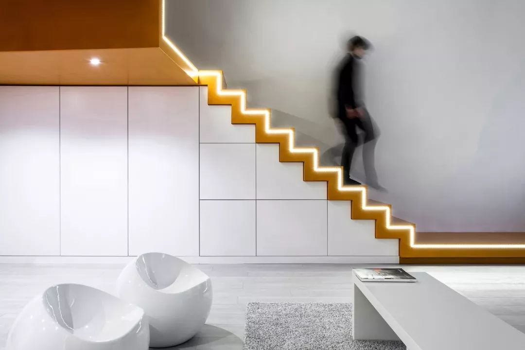 简约 LOFT,灯带这样设计太有创意了! | 设计赏析