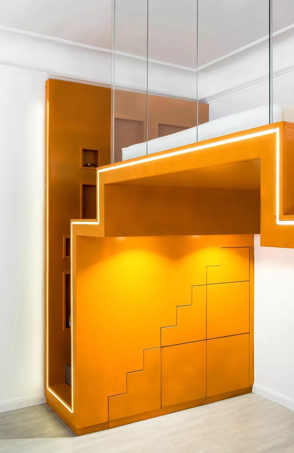 简约 LOFT,灯带这样设计太有创意了! | 设计赏析