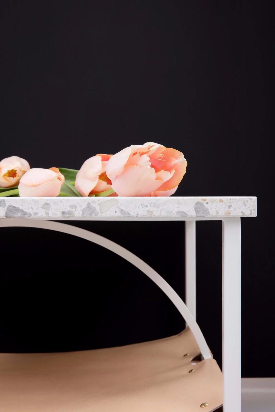 【Gregory Buntain设计】大理石丨黄铜丨水磨石打造的创意家具。 | 创意家具