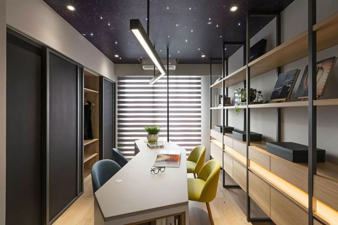 不只有卧室可以做衣帽间,试试这些地方! | 家装搭配