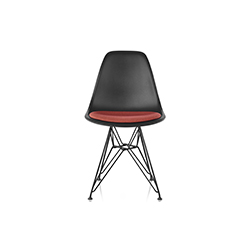 ķ˹® Eames® Upholstered Dining Chair  herman millerƷ Charles & Ray Eames ʦ