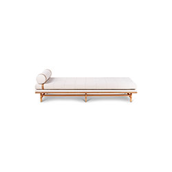 SW Daybed OEO Studio