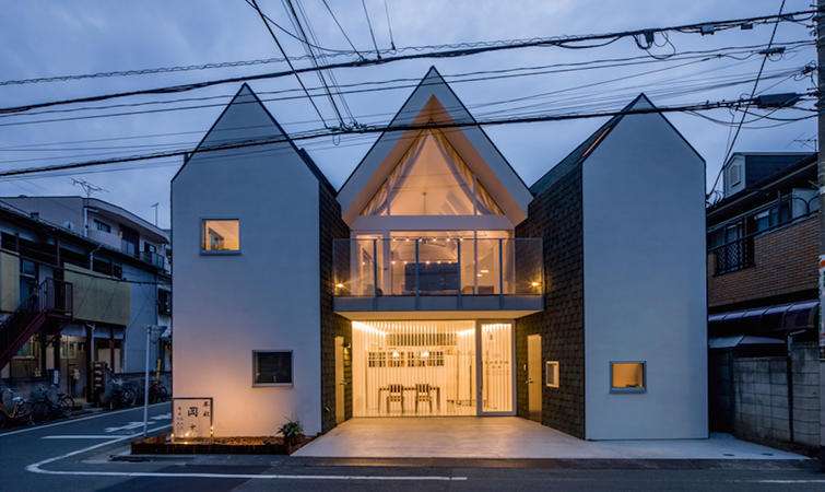 news-kechaiqianyn-01.jpg 随时可以被强拆的房子是什么样子? | 设计赏析